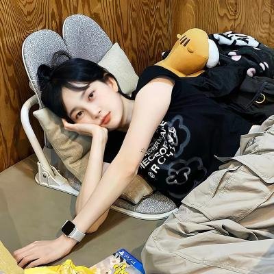 动态漫画·开局强吻裂口女 高清封面